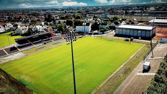 德媒：拜仁欧战主场收入场均570万欧排欧洲第五，皇马居首