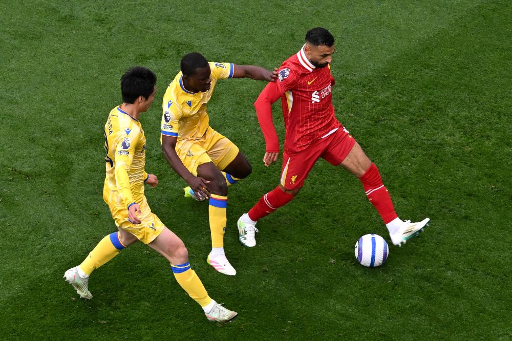 德甲第13轮最佳球员：凯恩替补戴帽第五次当选